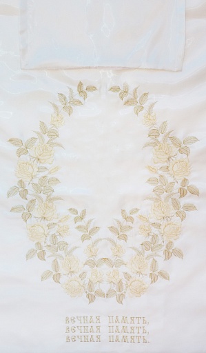 Комплект венок роз вышивка без креста